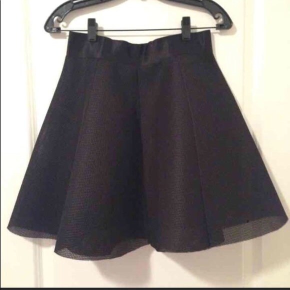 Express Black skirt - Picture 1 of 3